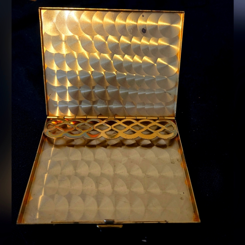 Vintage Ruptured duck honorable discharge brass cigarette case, 1940's or 50's